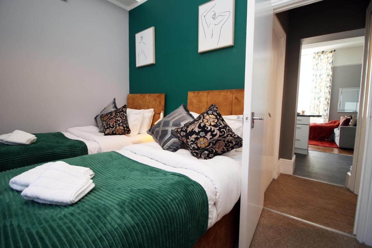 شقة Sleek And Stylish 2 Bed In Clifton - Garden بريستول المظهر الخارجي الصورة