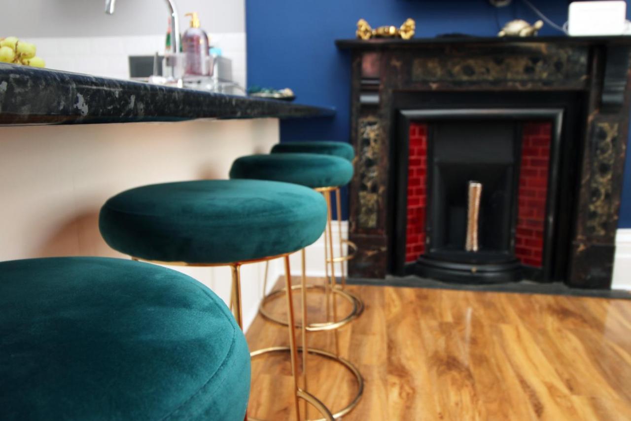 شقة Sleek And Stylish 2 Bed In Clifton - Garden بريستول المظهر الخارجي الصورة